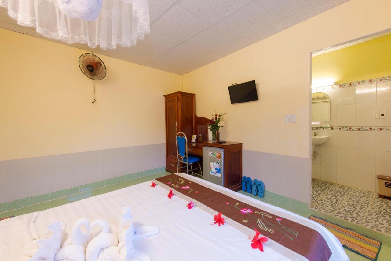 Bougain Villeas Homestay Хой Ан Екстериор снимка