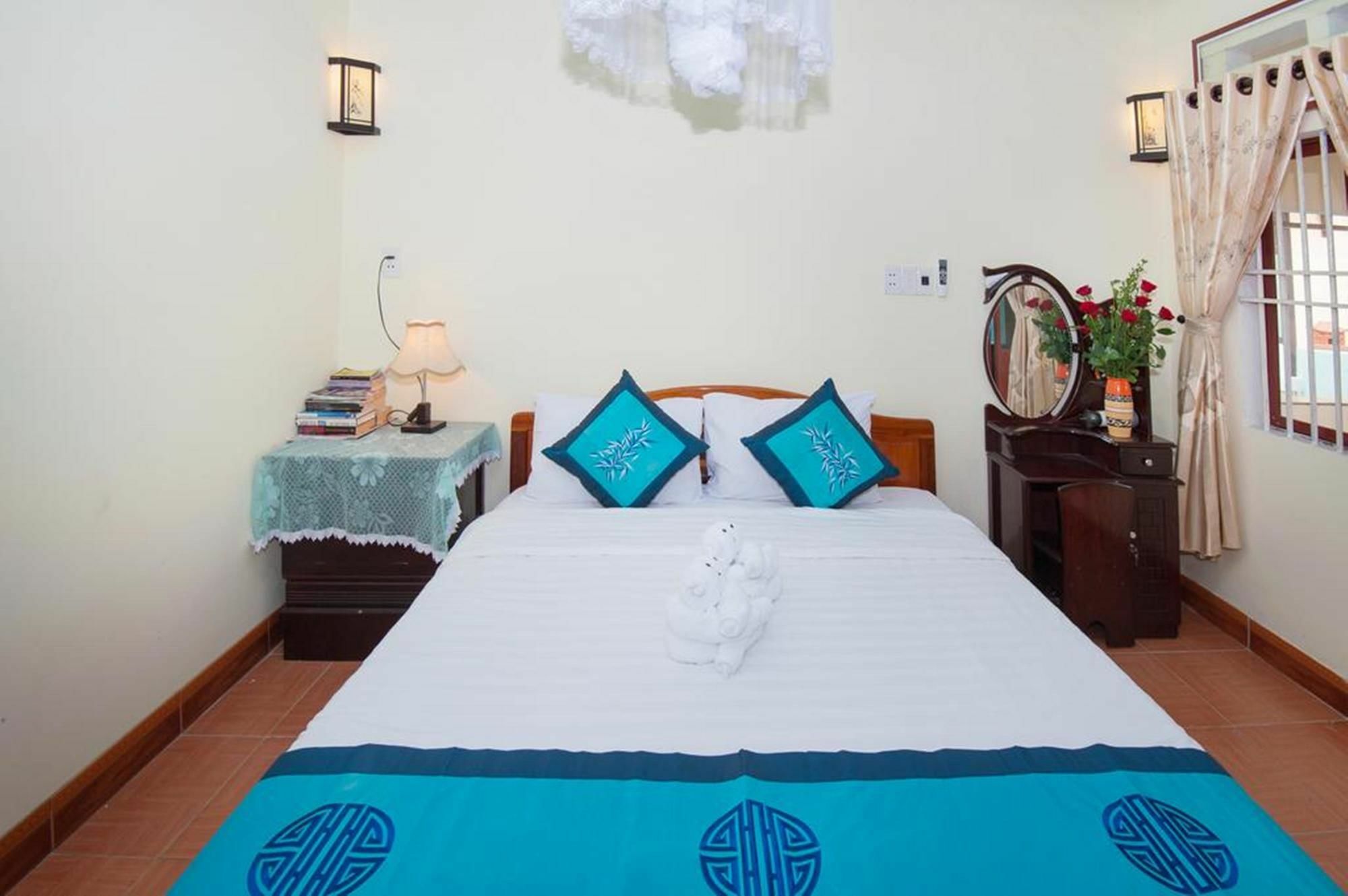 Bougain Villeas Homestay Хой Ан Екстериор снимка