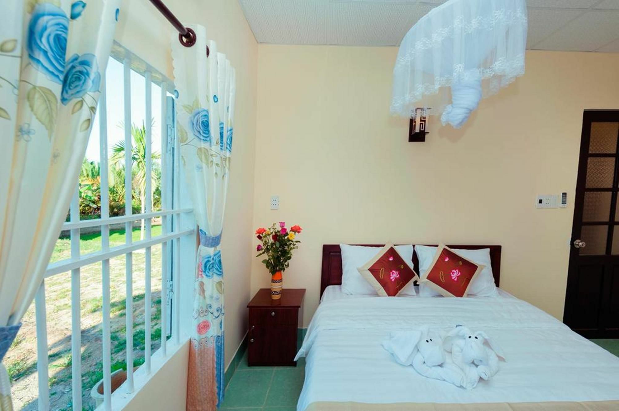 Bougain Villeas Homestay Хой Ан Екстериор снимка