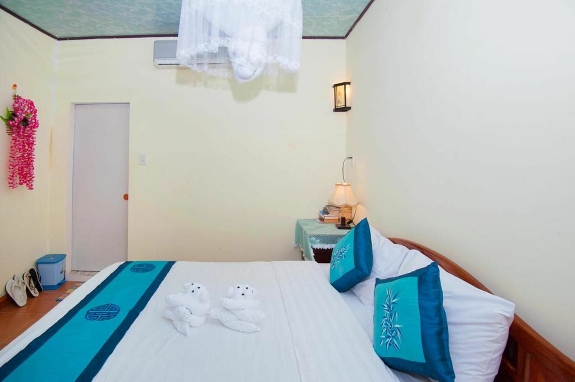 Bougain Villeas Homestay Хой Ан Екстериор снимка