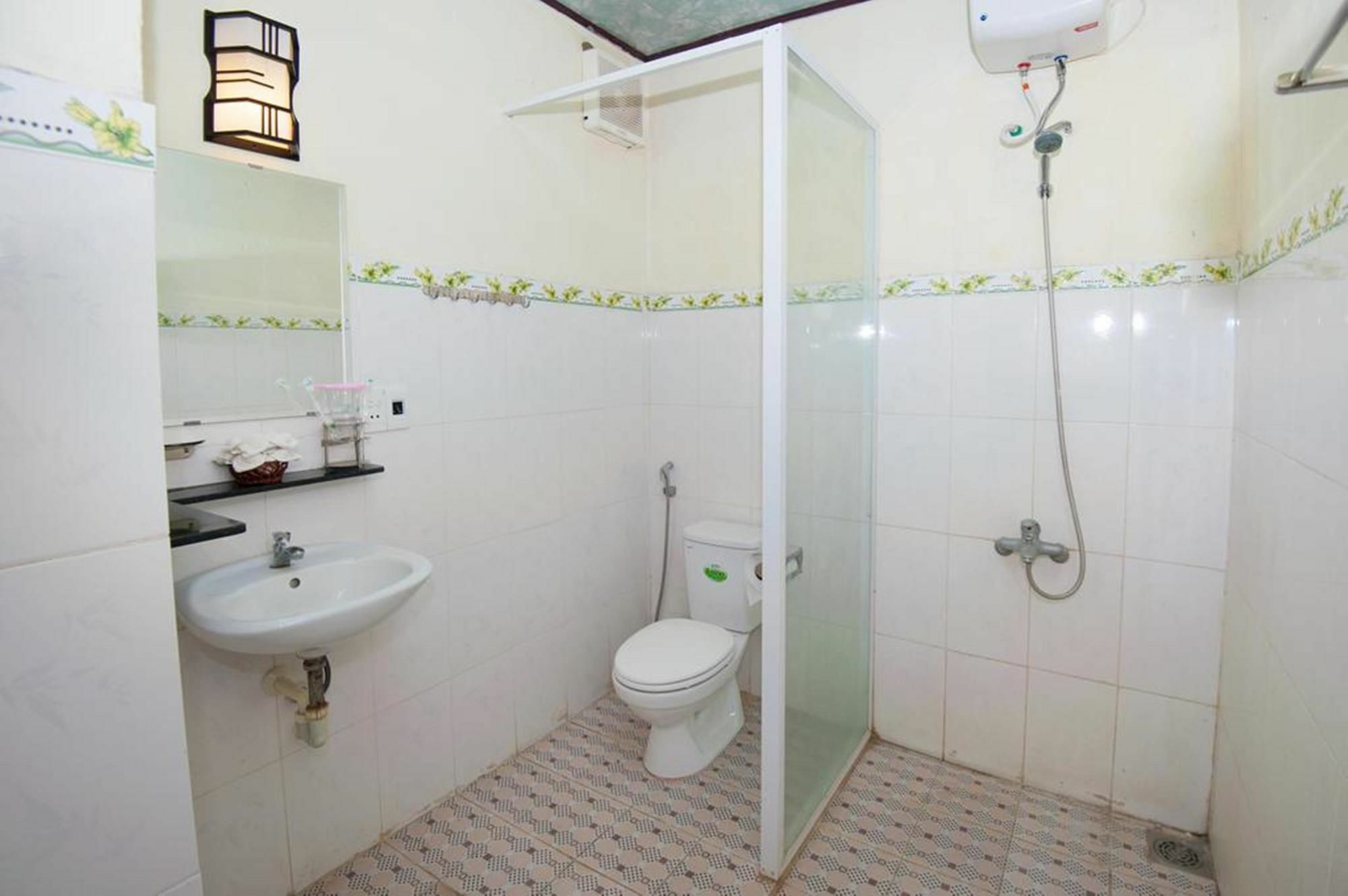 Bougain Villeas Homestay Хой Ан Екстериор снимка
